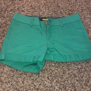 Size 0 green shorts